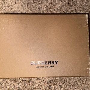 Authentic Burberry Larkhall Vintage Check Canvas Sneakers